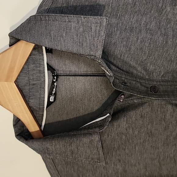 New Travis Mathew Medium Charcoal Gray Golf Polo Great Gift - Picture 2 of 7